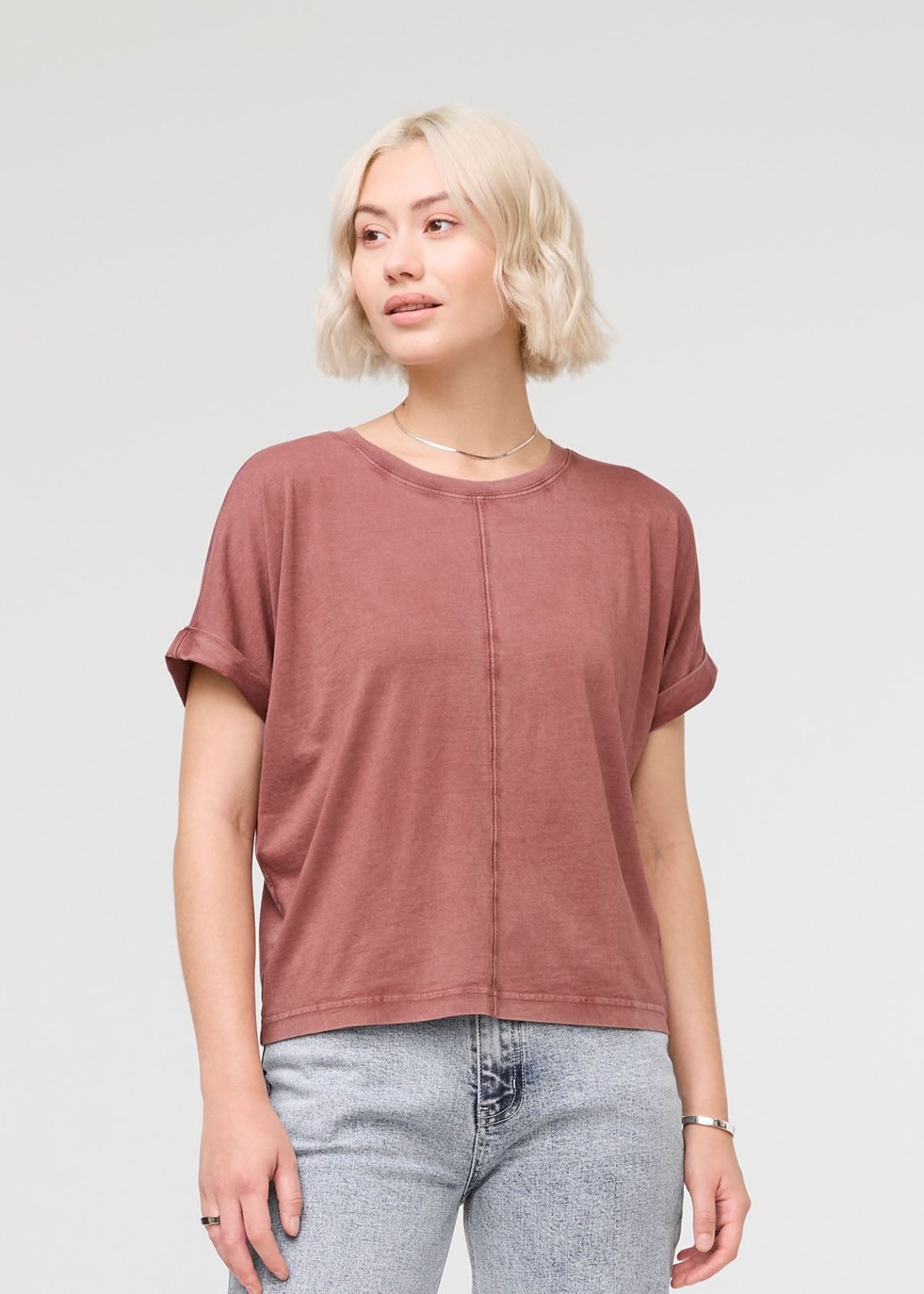 womens vintage red 100% pima cotton t-shirt front