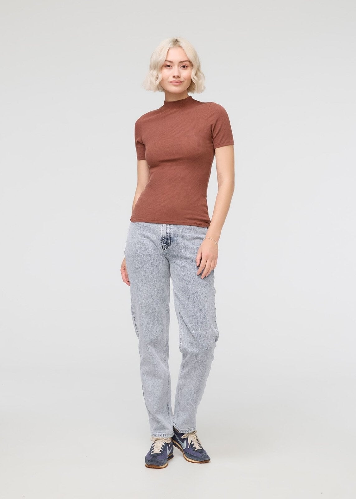 womens rust pima cotton mock neck t-shirt full body